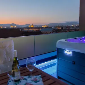 Centropolitan Penthouse #jacuzzi #freeparking Budapest