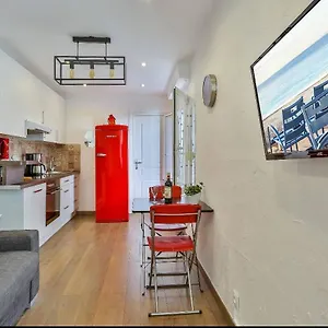 Le Refuge Avec Terrasse Et Jardin, En Plein Centre-ville, Gare 5 Minutes A Pieds Appartamento Nizza