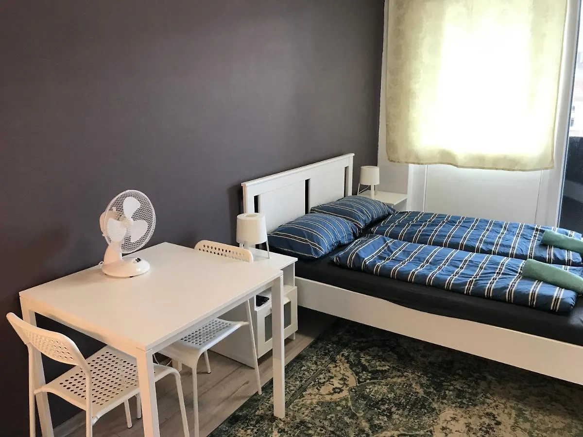 Roland Apartment Westnd Будапешт